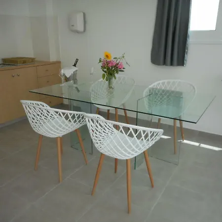 Luxiary Delux At Kkaras Apartment Agia Napa