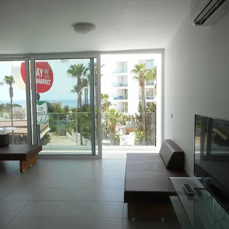 Apartment Luxiary Delux At Kkaras Agia Napa